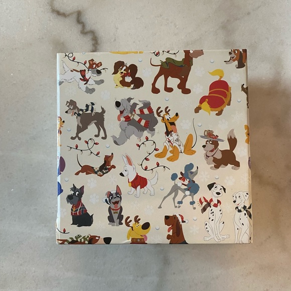 Dooney & Bourke Santa Paws Magic Band - Picture 2 of 4